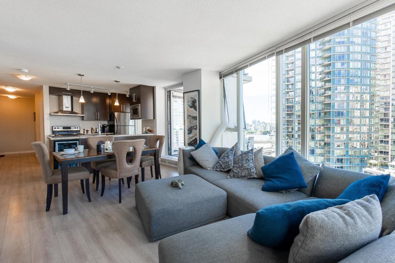 Stunning 2 Bedroom Condo With Downtown Views!!! Vancouver Eksteriør billede